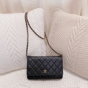 Chanel Black Caviar Quilted wallet on chain